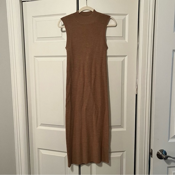 Aritzia. Babaton. Aesthetica Dress. Tan. Size XS. - Picture 2 of 3